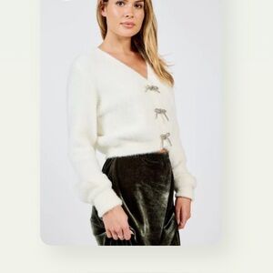 Sadie & Sage Cream Cardigan with Bow Details